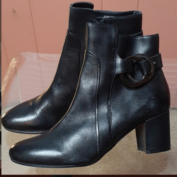 karl lagerfeld paris saxe ankle boot